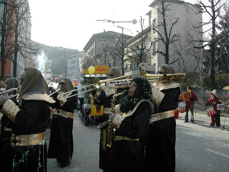 chiasso_corteo_nebiopoli_08 (051).jpg